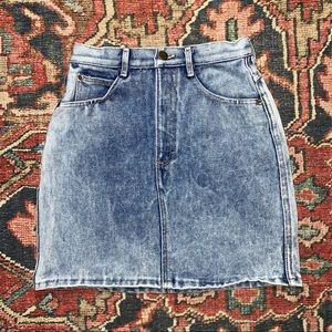 Vintage Acid-Washed Mini Skirt Size 9/10